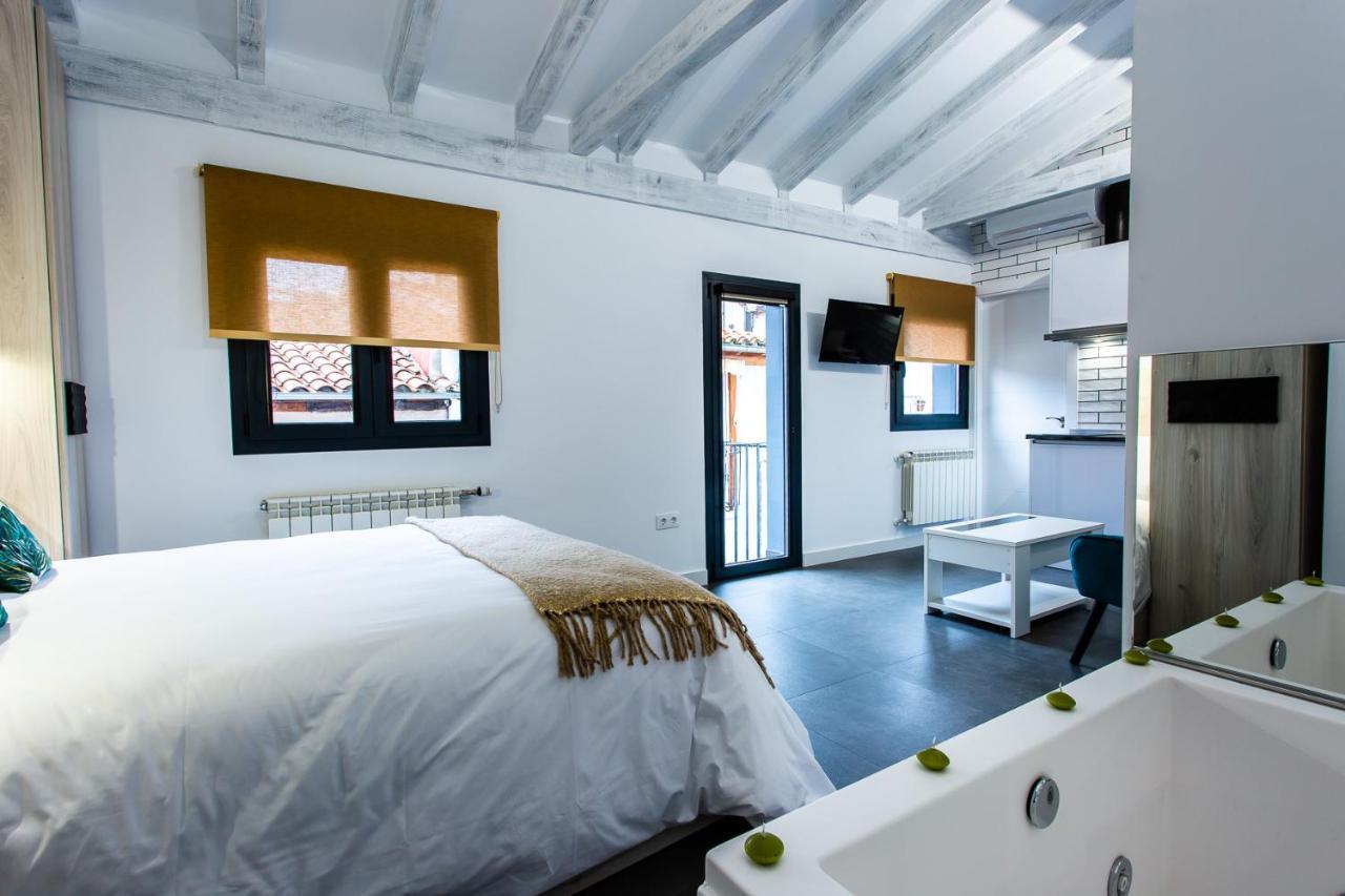 Apartamentos Hervas Suites Exterior foto